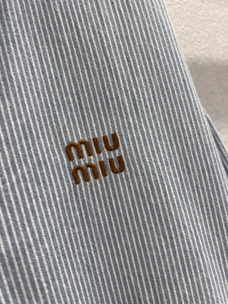 Miu Miu Outwear Chic 151214