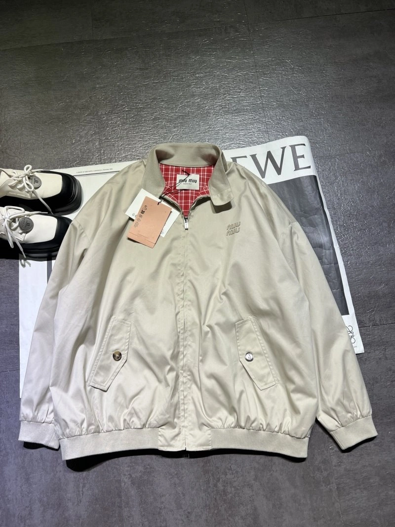 Miu Miu Outwear Versatile 156284
