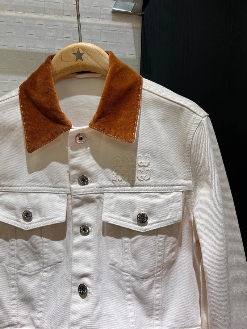 Comfortable Miu Miu Outwear 148858