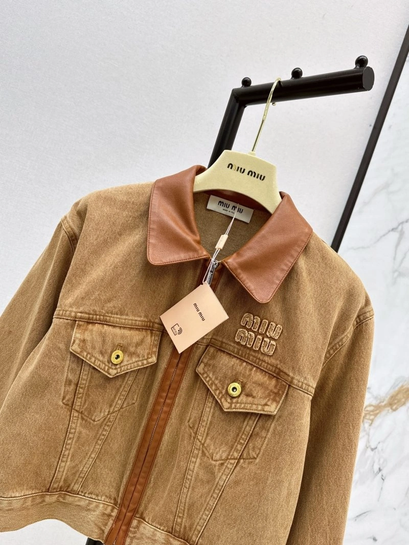 Minimalist Miu Miu Outwear 148823