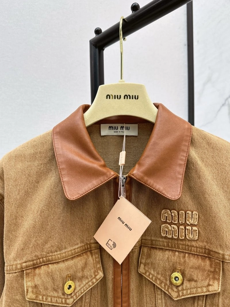 Minimalist Miu Miu Outwear 148823