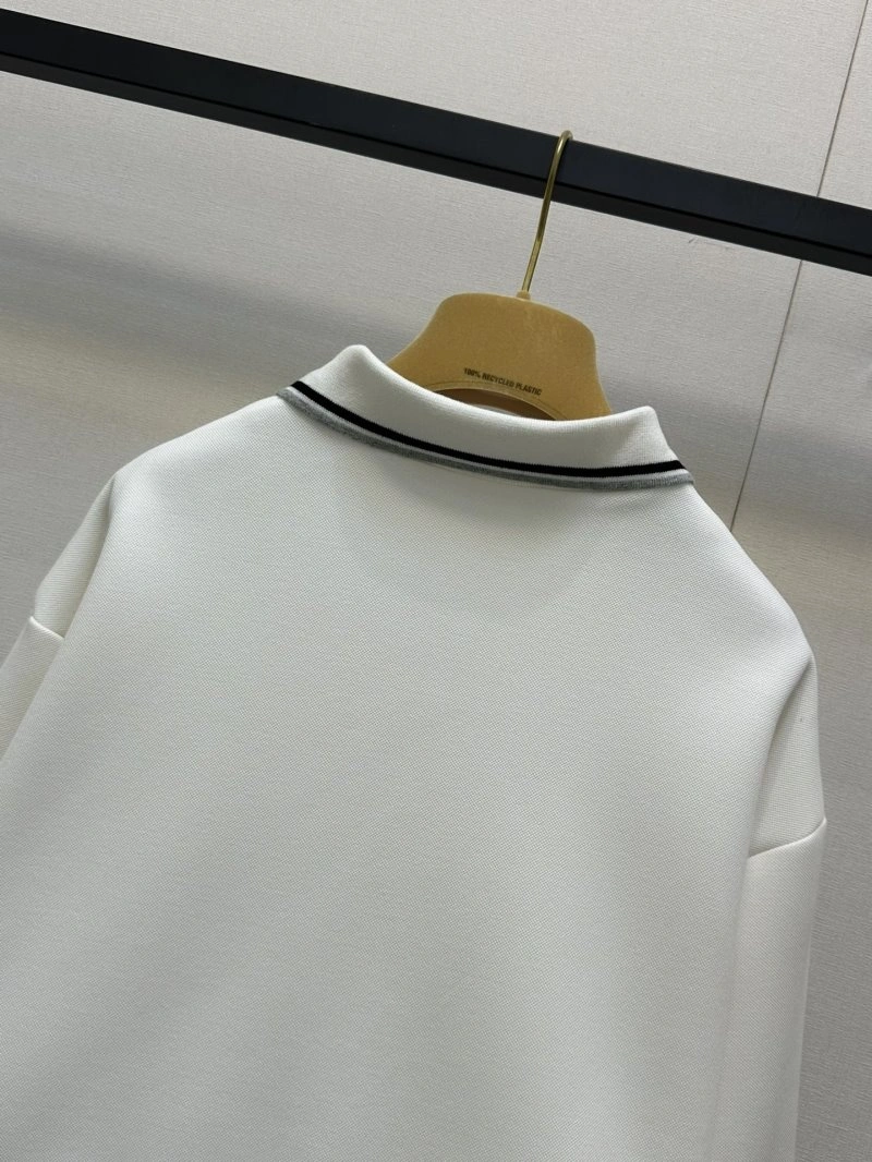 NewStyle Miu Miu Outwear 148818