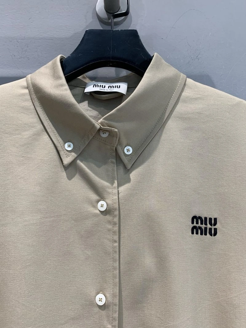 Miu Miu Outwear Compact 148815