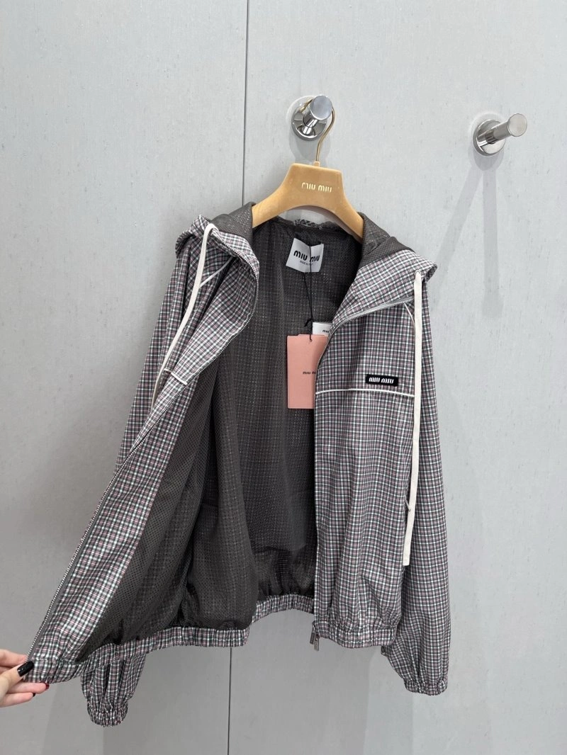 Miu Miu Outwear Youthful 148813
