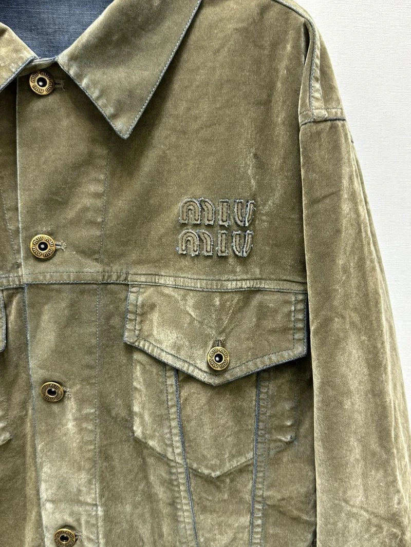 Miu Miu Outwear Sleek 148778