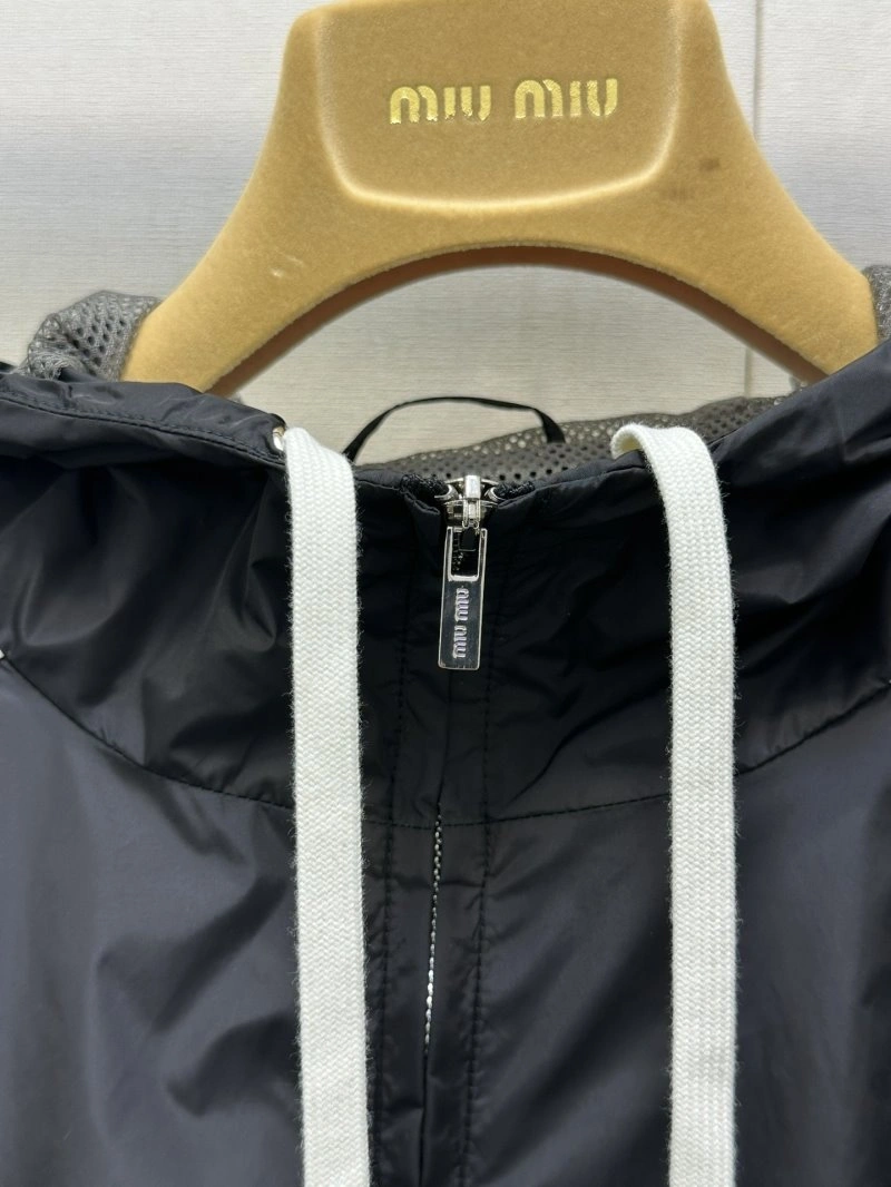 Miu Miu Outwear WaterResistant 148769