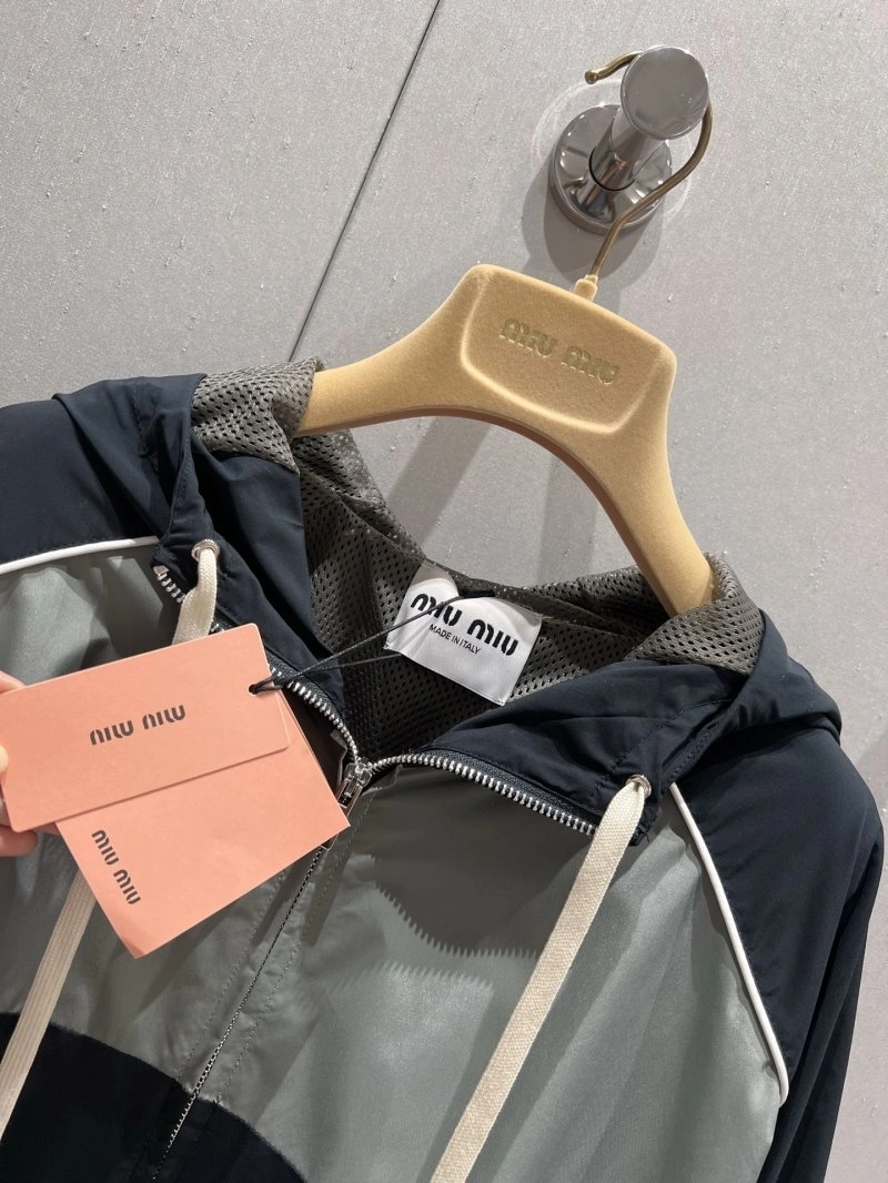 ModernLook Miu Miu Outwear 148753