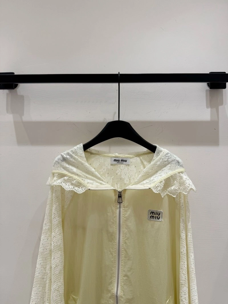 Timeless Miu Miu Outwear 154517