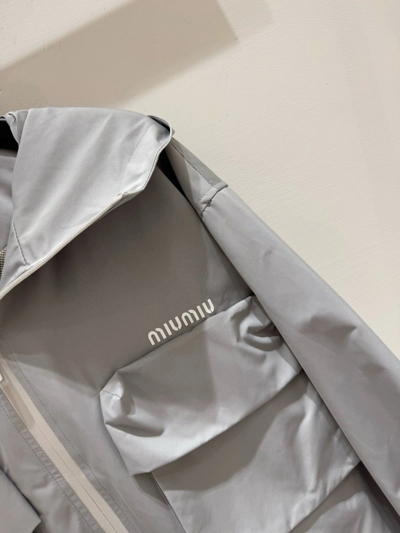 Miu Miu Outwear Resilient 154482