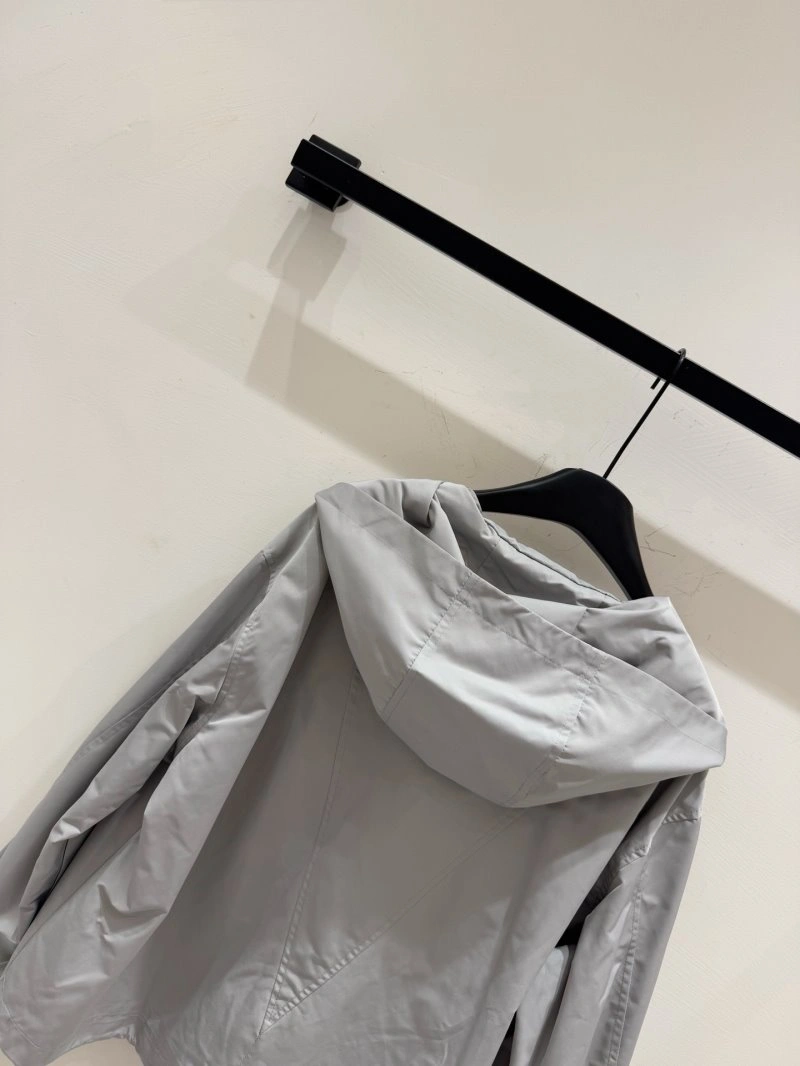 Miu Miu Outwear Resilient 154482