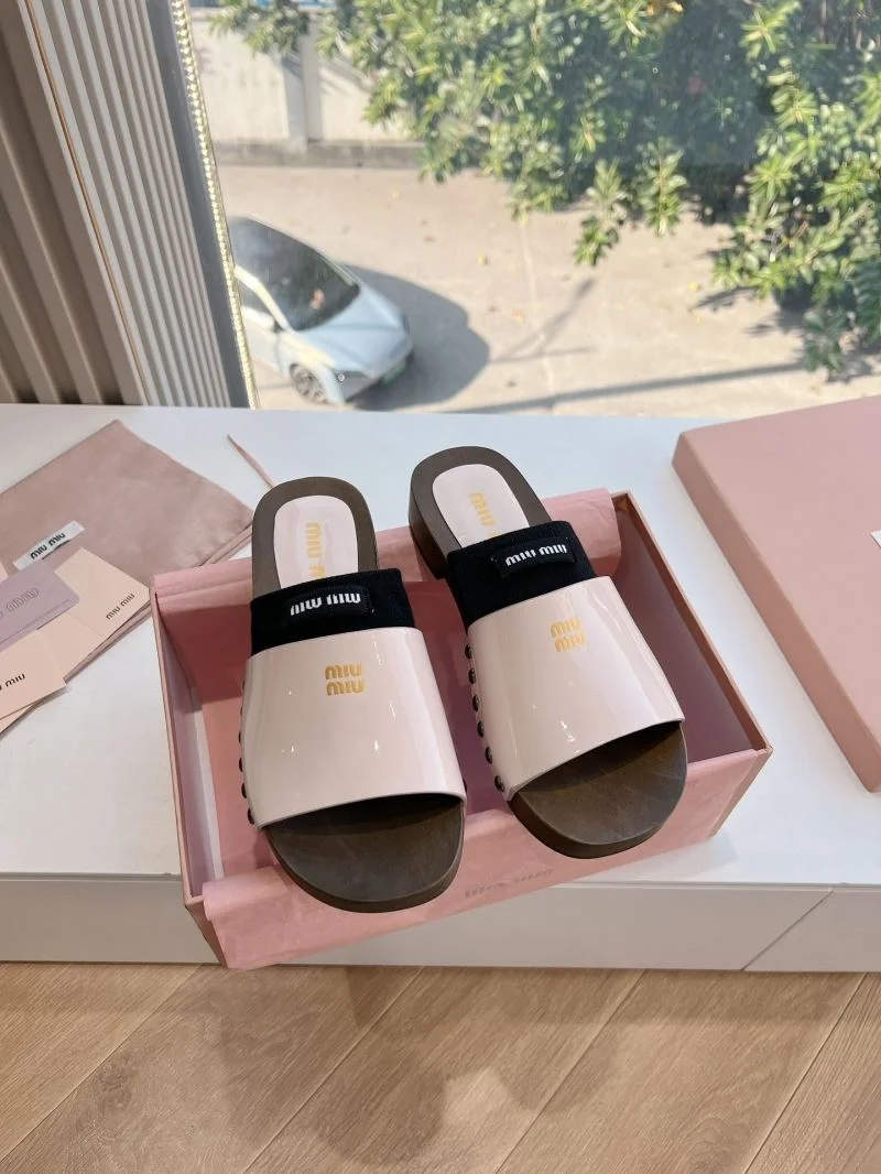 EyeCatching Miu Miu Sandals 7563
