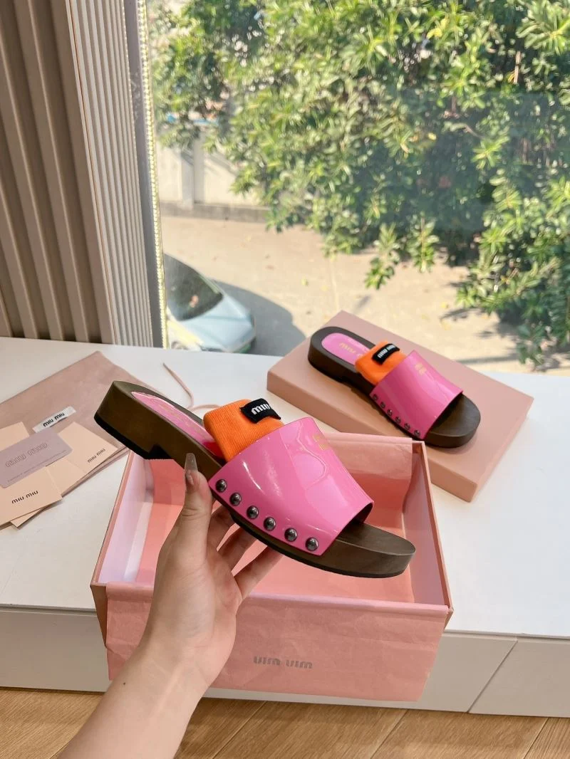 Miu Miu Sandals UrbanStyle 7558