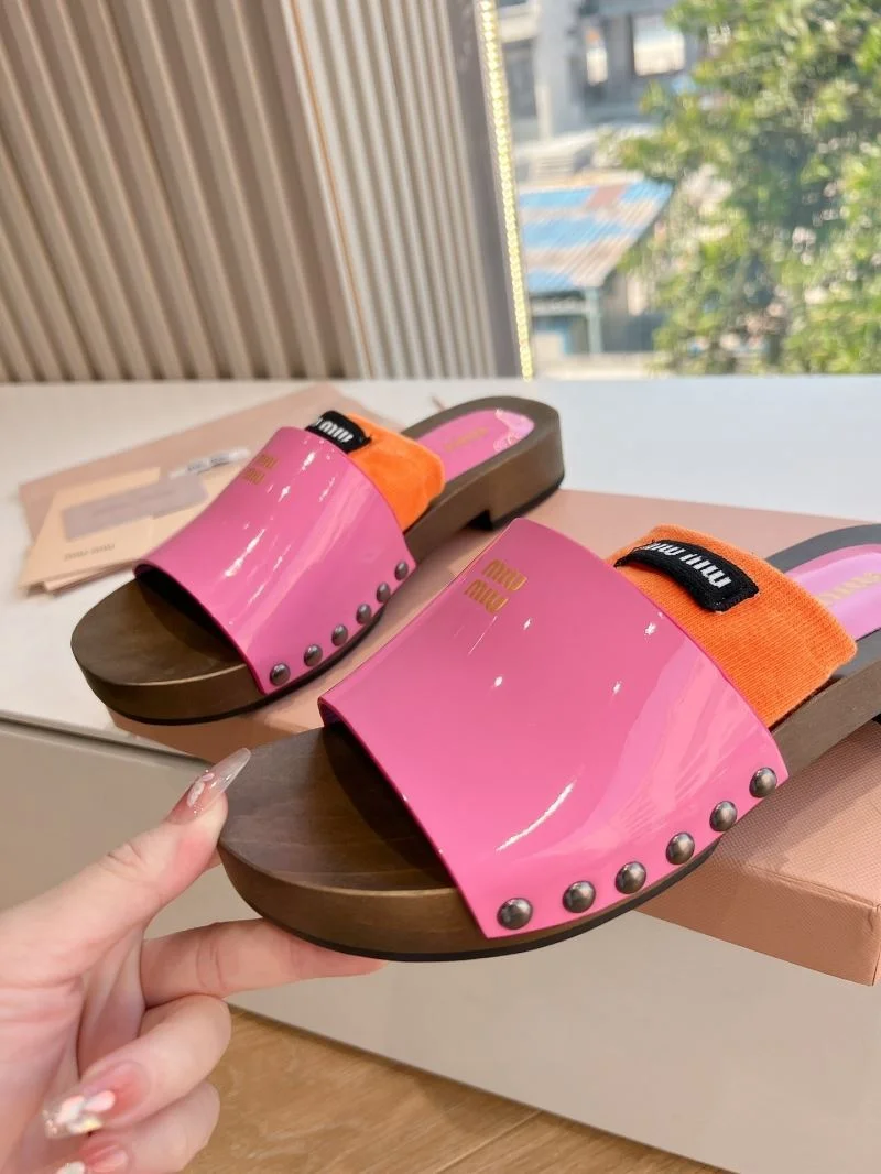 Miu Miu Sandals UrbanStyle 7558