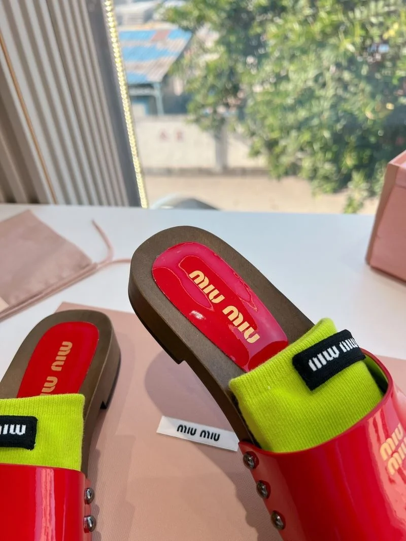 Miu Miu Sandals Flexible 7581