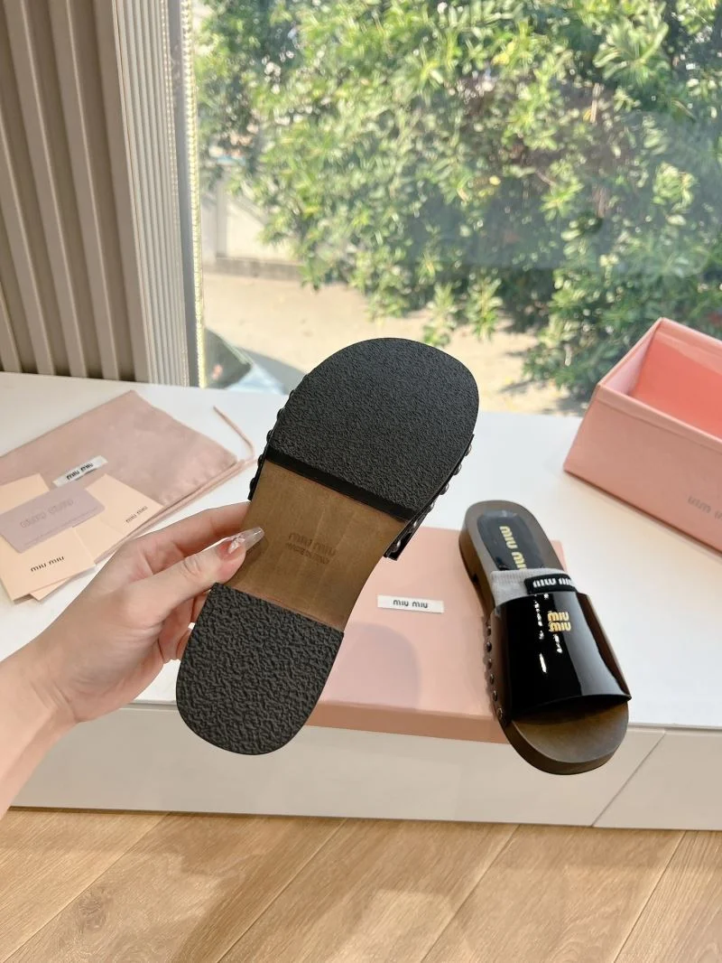Chic Miu Miu Sandals 7561