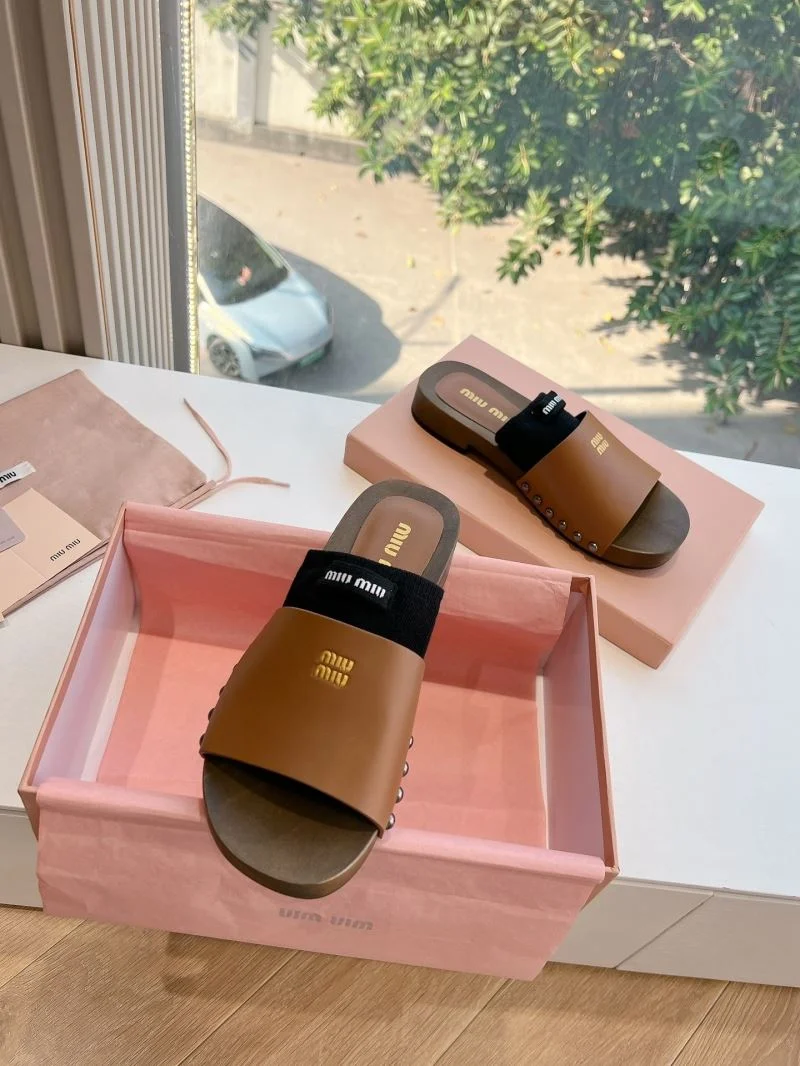 Miu Miu Sandals Lightweight 7574
