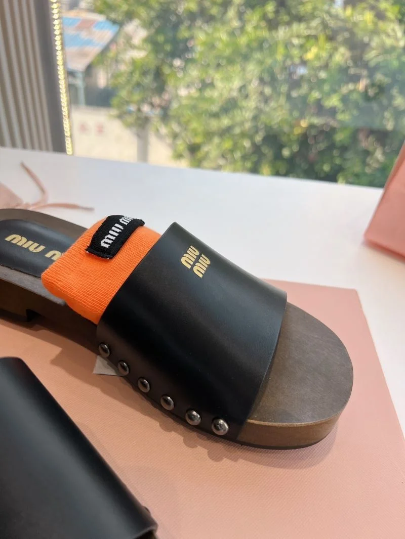 Miu Miu Sandals FlexibleFit 7578