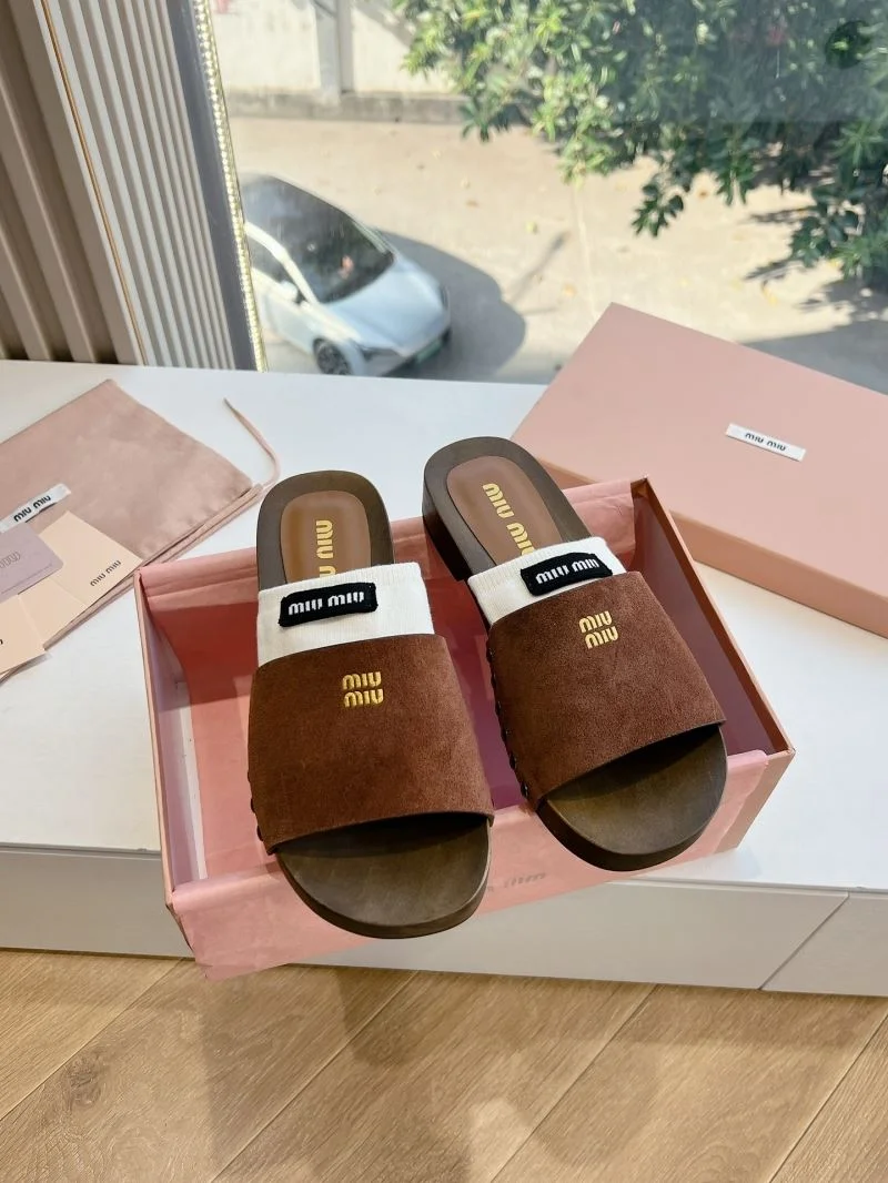 Sporty Miu Miu Sandals 7595