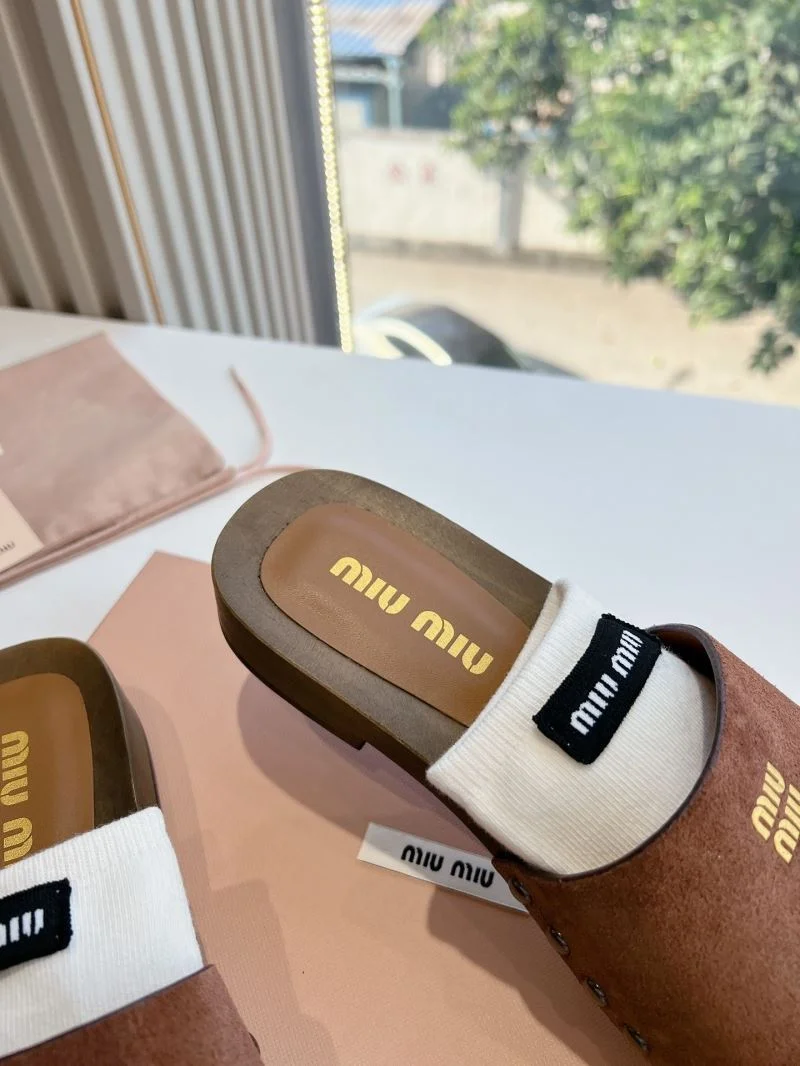 Sporty Miu Miu Sandals 7595