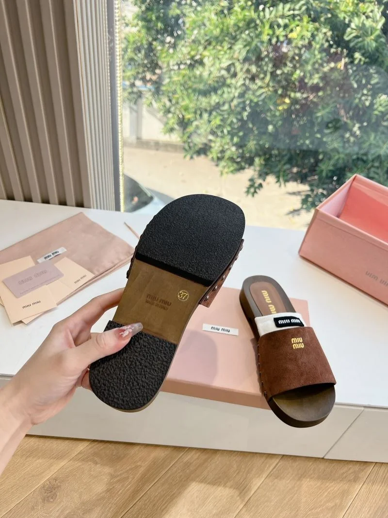 Sporty Miu Miu Sandals 7595