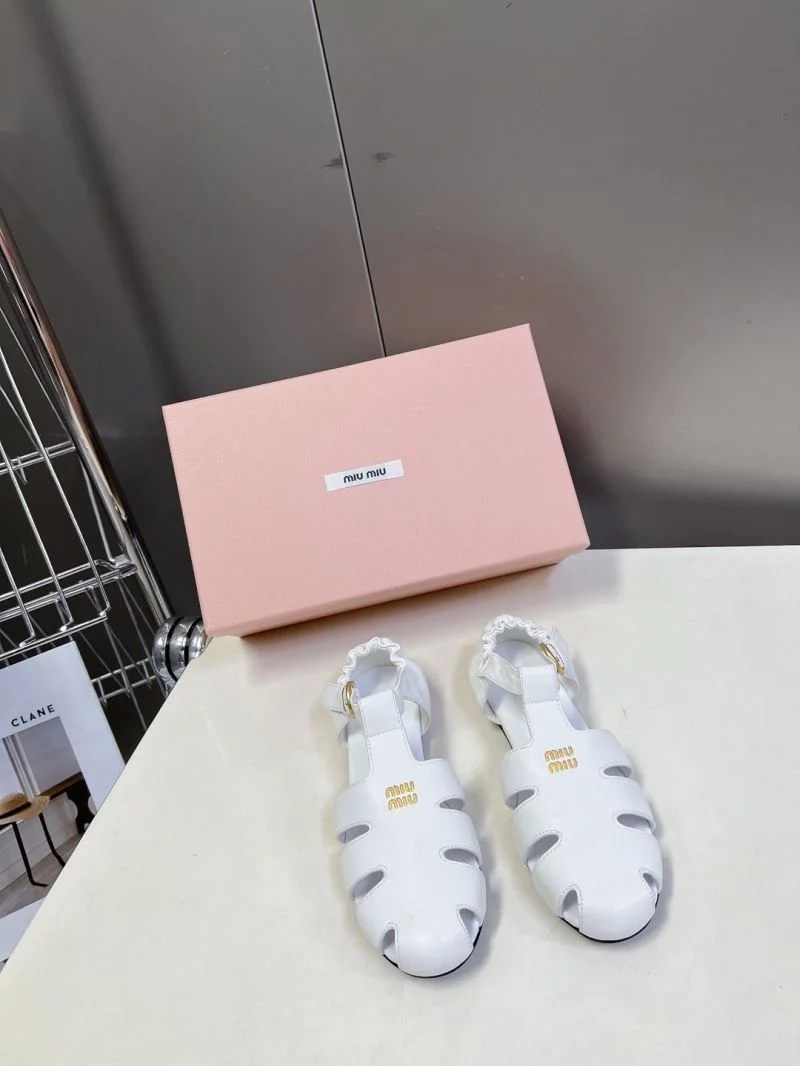 Miu Miu Sandals Effortless 7553
