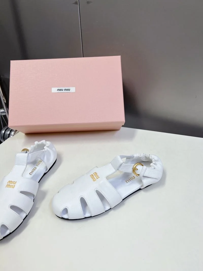 Miu Miu Sandals Effortless 7553