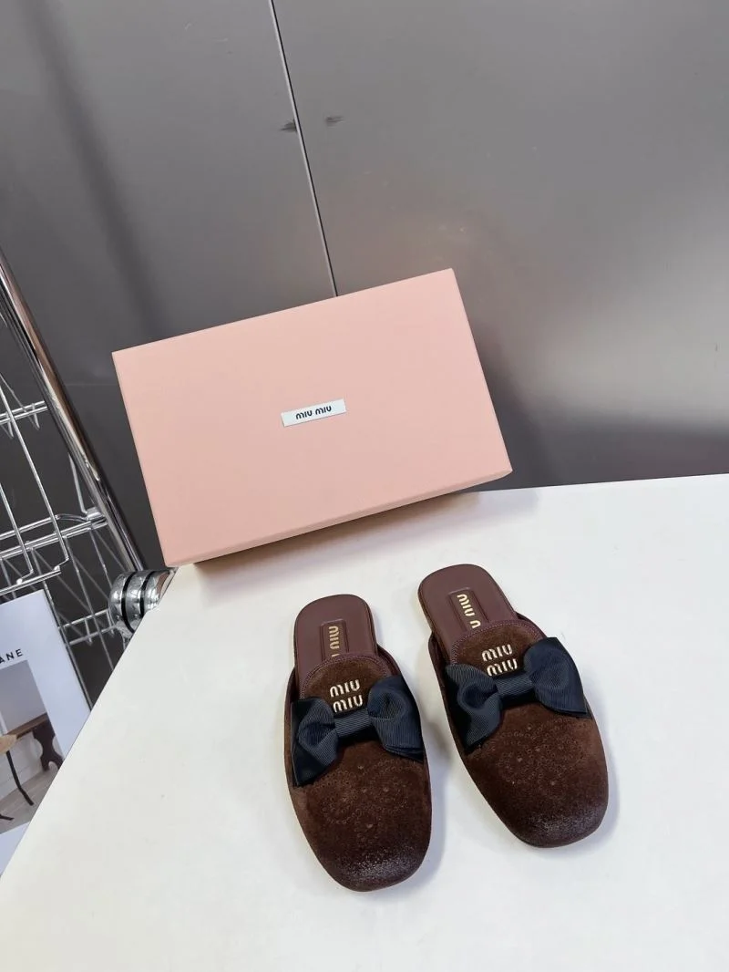 Miu Miu Sandals Breathable 7551