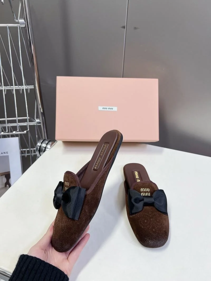 Miu Miu Sandals Breathable 7551