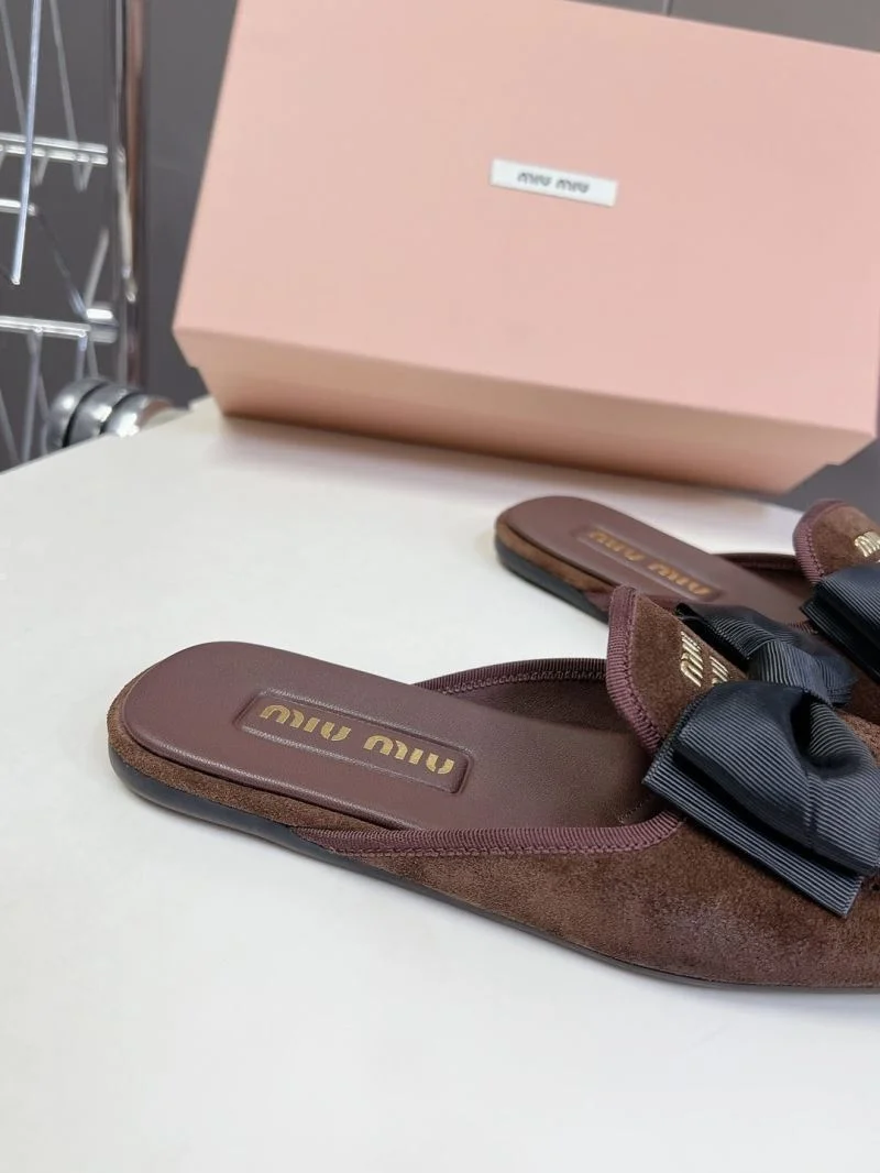 Miu Miu Sandals Breathable 7551