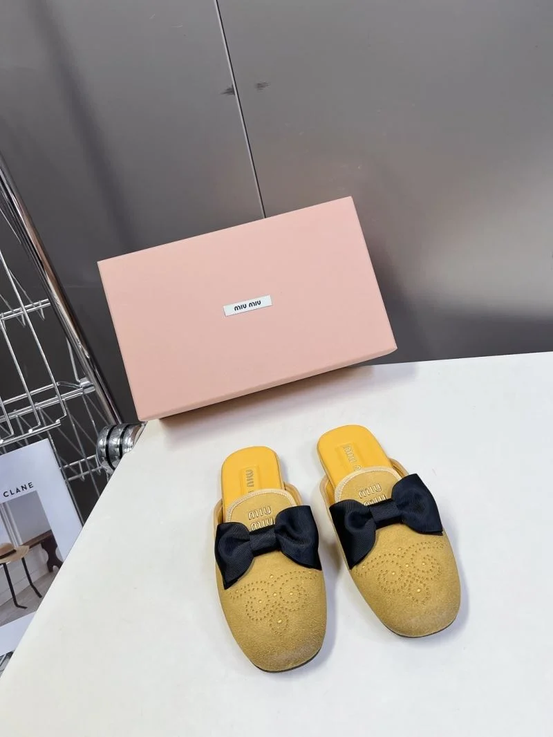 Miu Miu Sandals Comfortable 7631