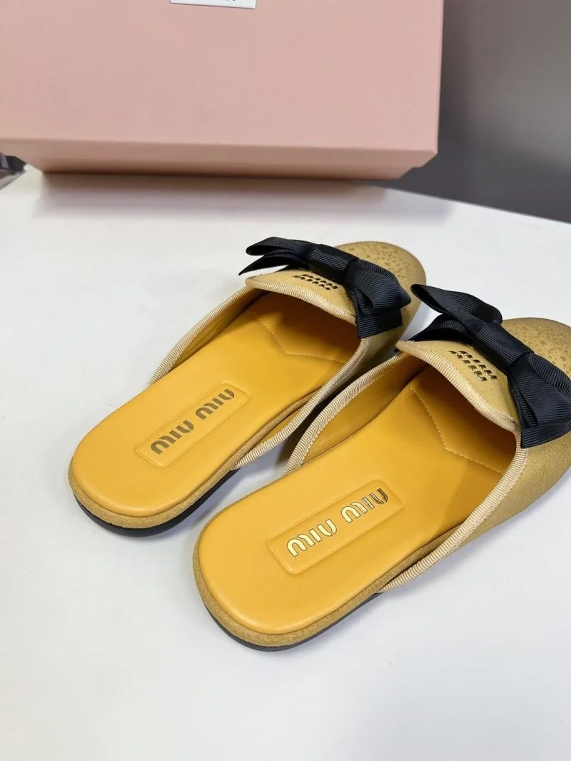 Miu Miu Sandals Comfortable 7631