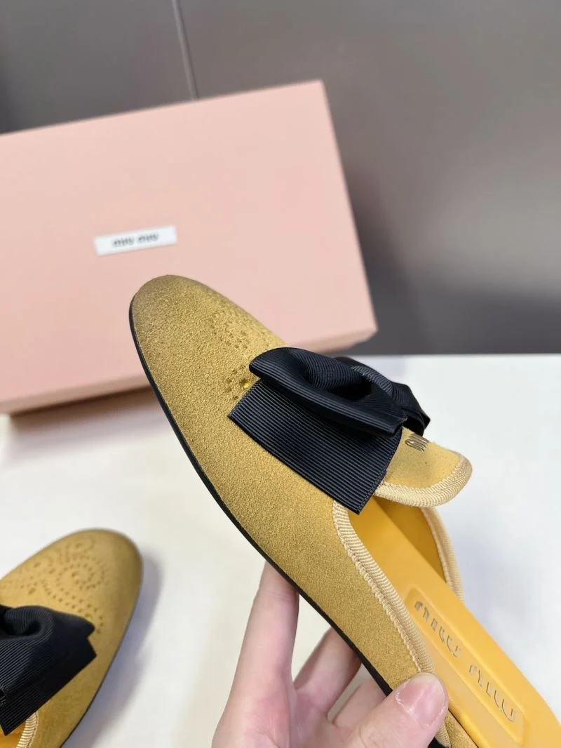 Miu Miu Sandals Comfortable 7631