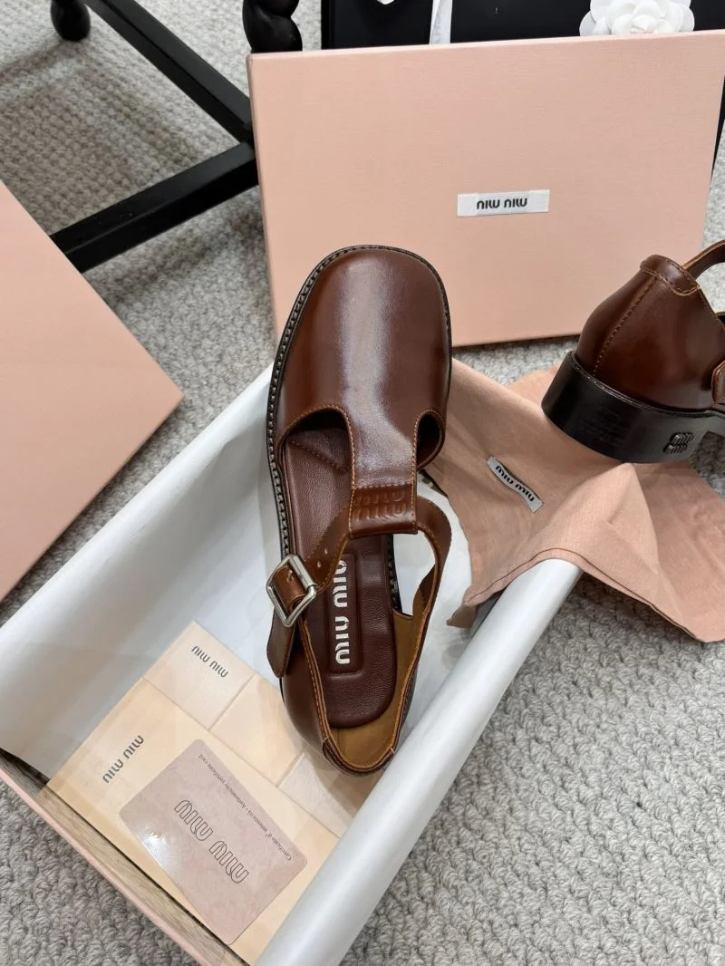 Miu Miu Sandals OnTrend 7547