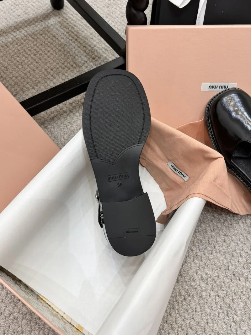 Miu Miu Sandals Modern 7568