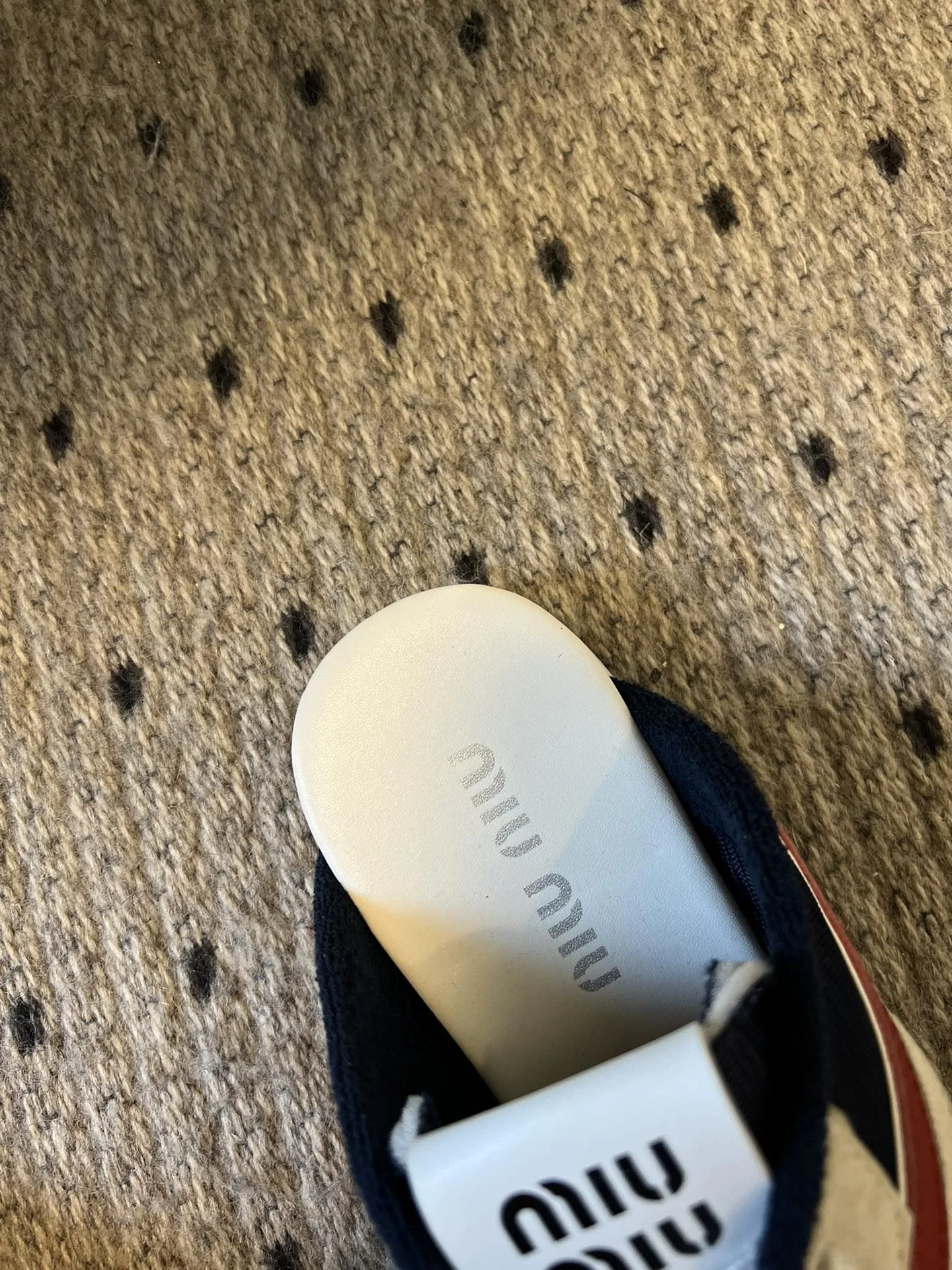 WellDesigned Miu Miu Sandals 7549