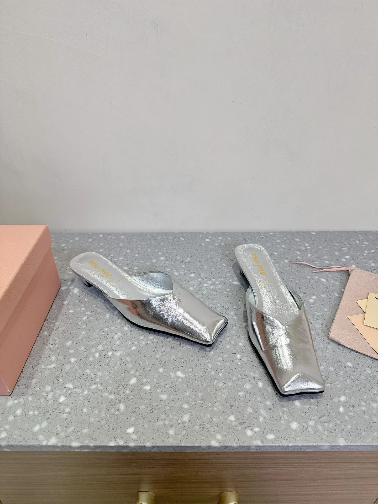 Miu Miu Sandals SmoothTexture 7545