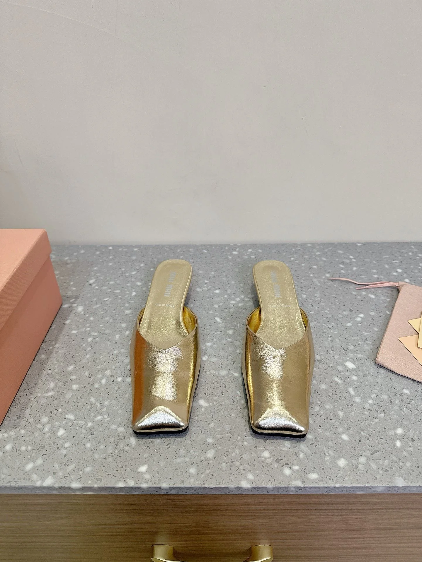 Unique Miu Miu Sandals 7555