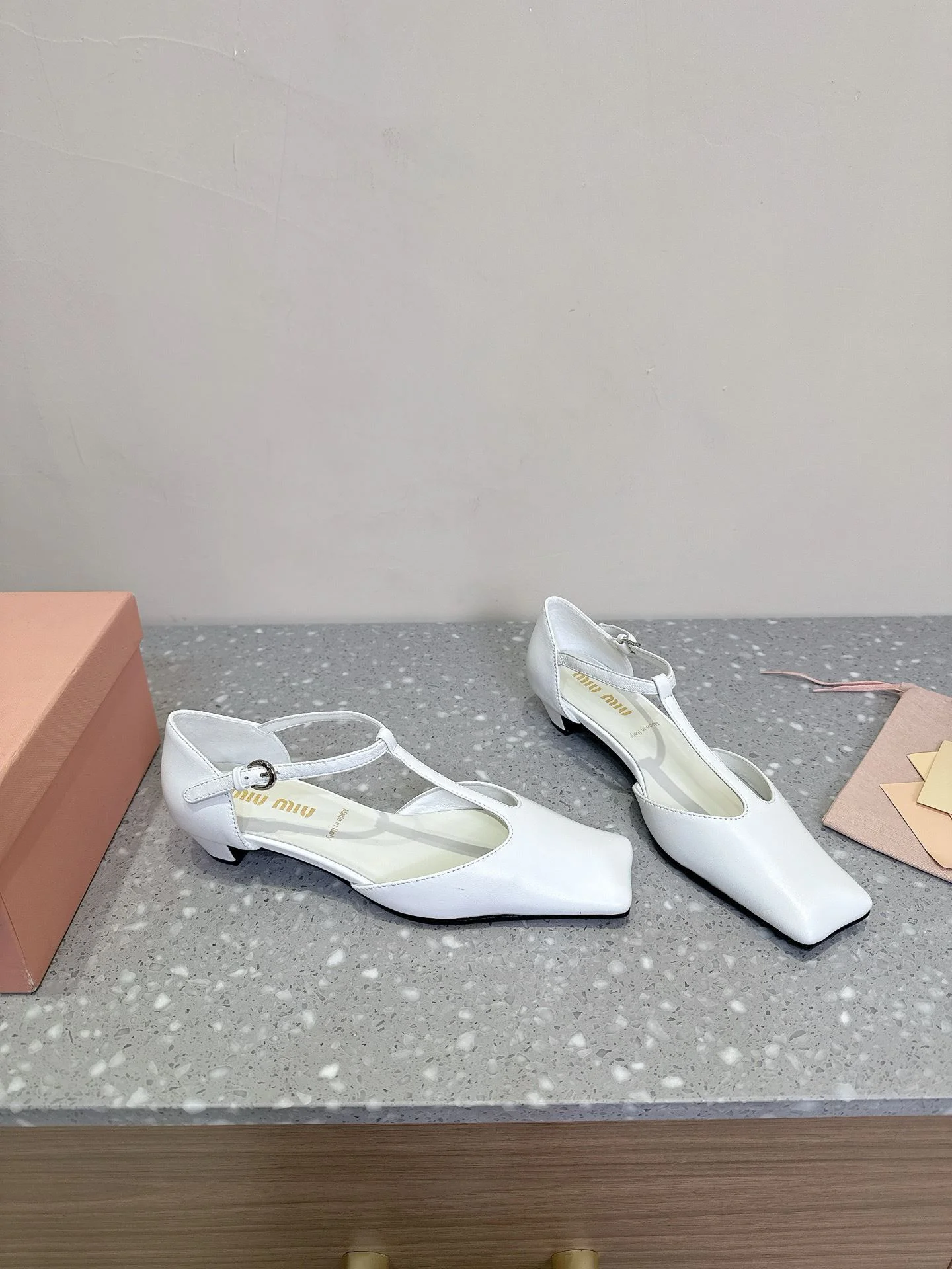 Miu Miu Sandals Efficient 7562