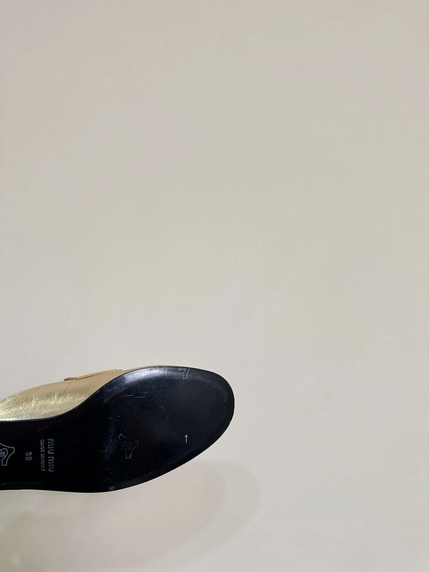 Unisex Miu Miu Sandals 7523
