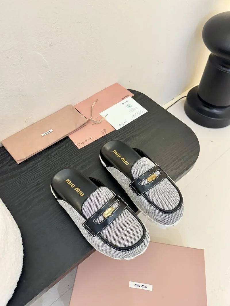 Unisex Miu Miu Sandals 7683