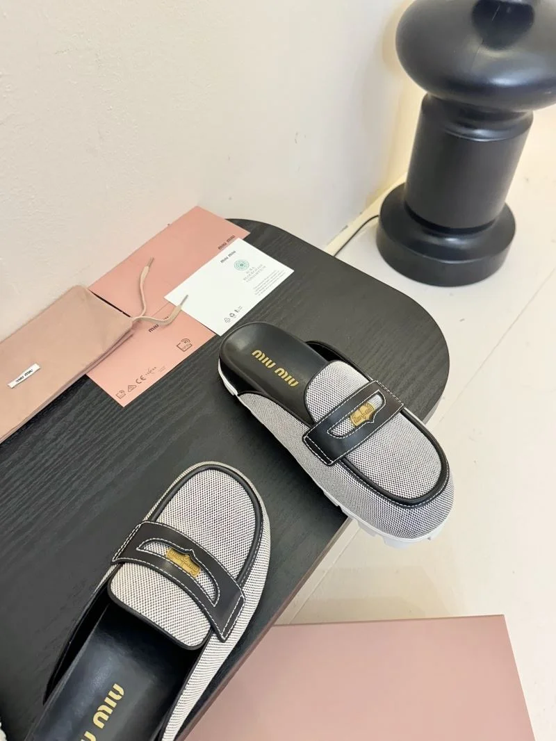 Unisex Miu Miu Sandals 7683