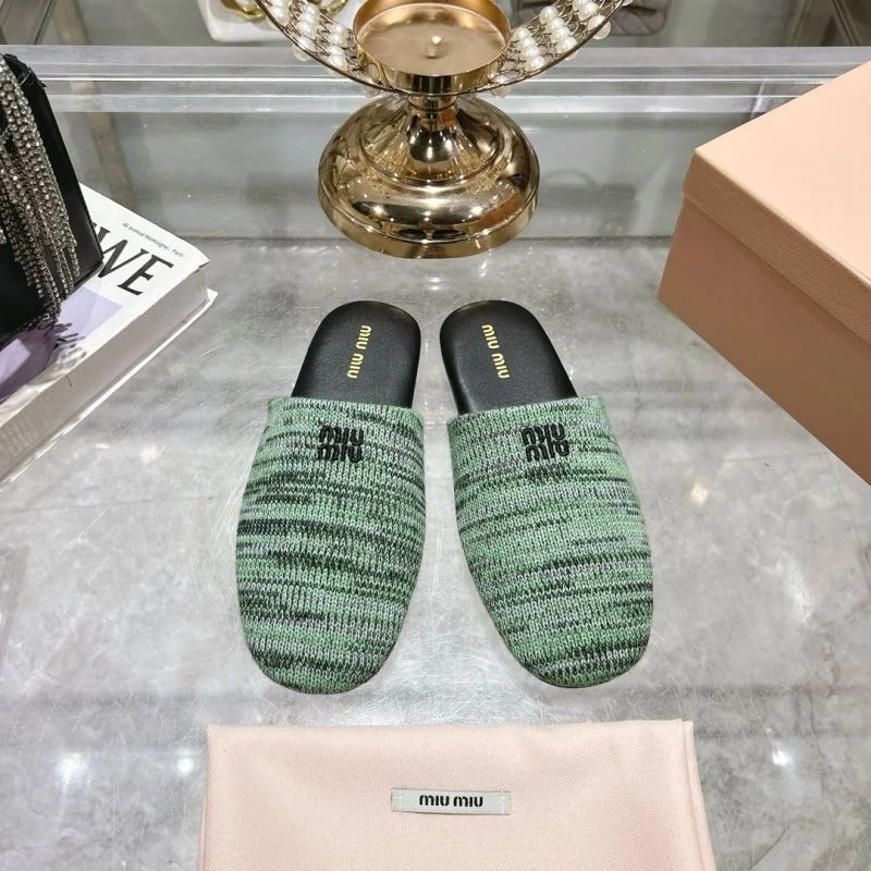 Miu Miu Sandals Vibrant 11673