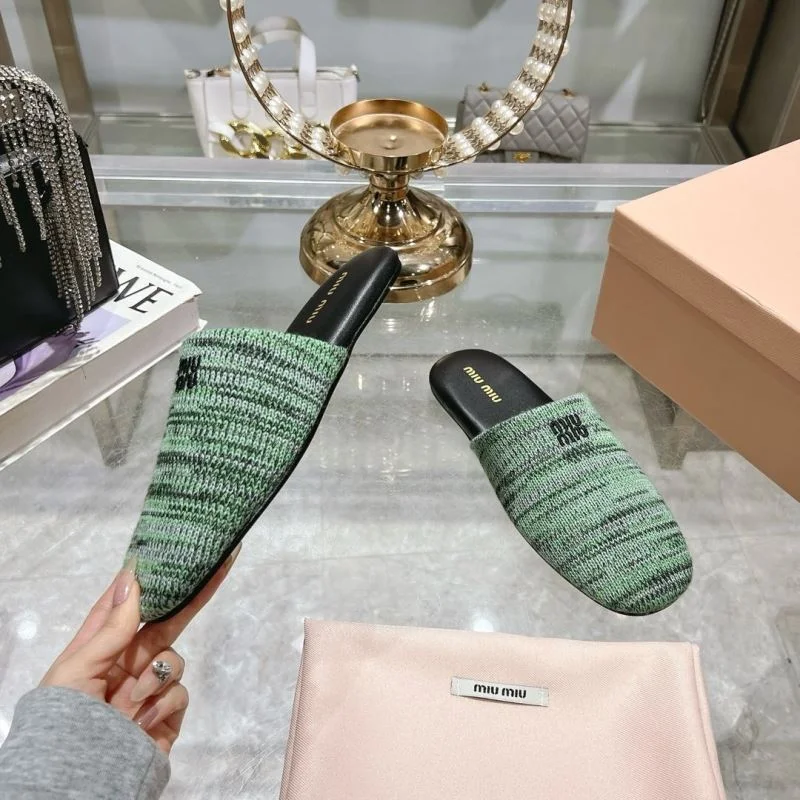 Miu Miu Sandals Vibrant 11673