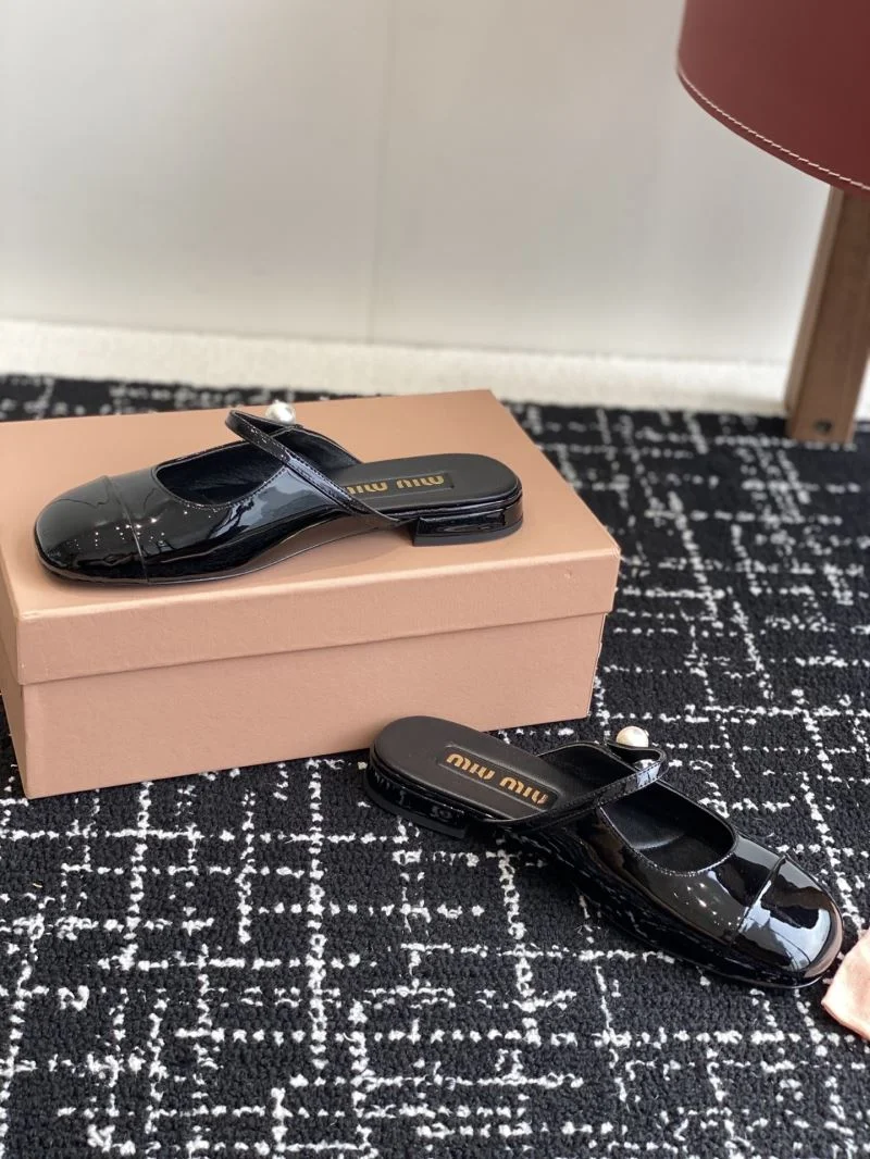Miu Miu Sandals WrinkleFree 11670