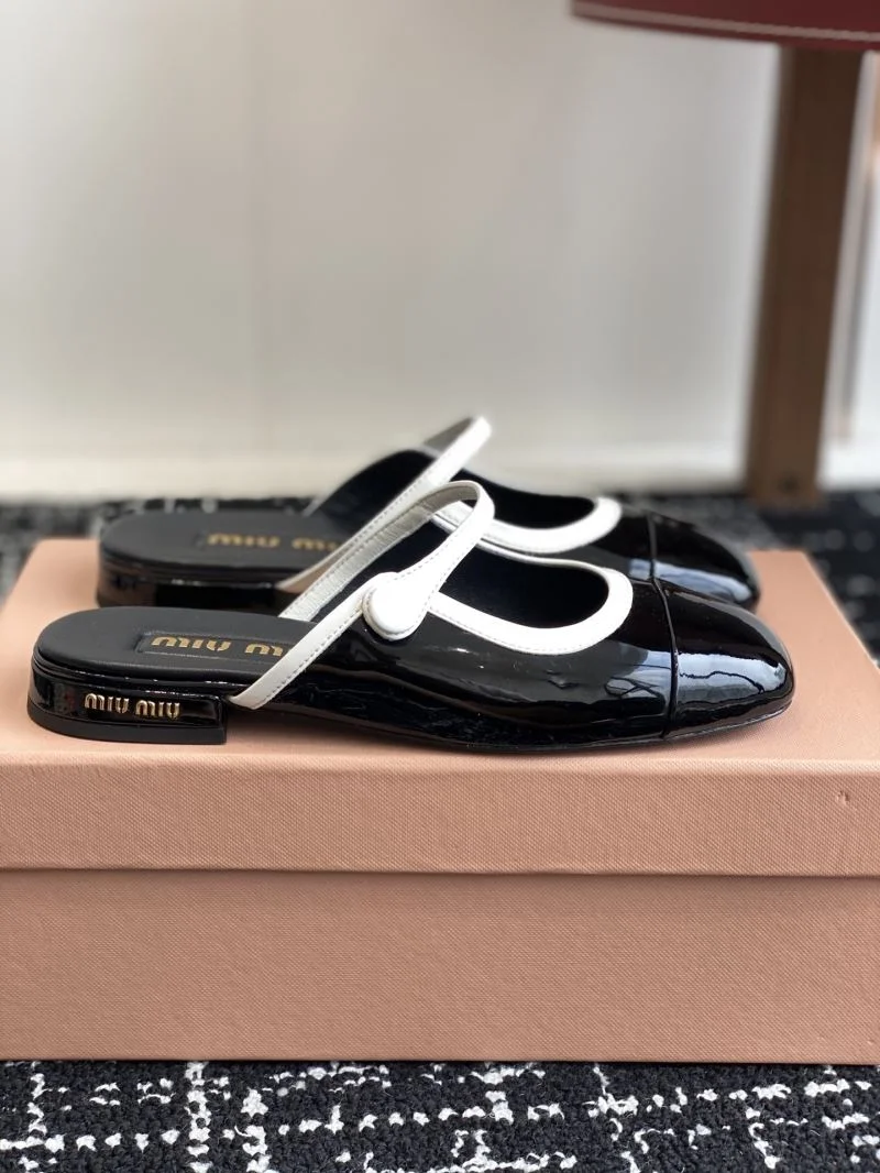 Miu Miu Sandals ZeroBulk 11660