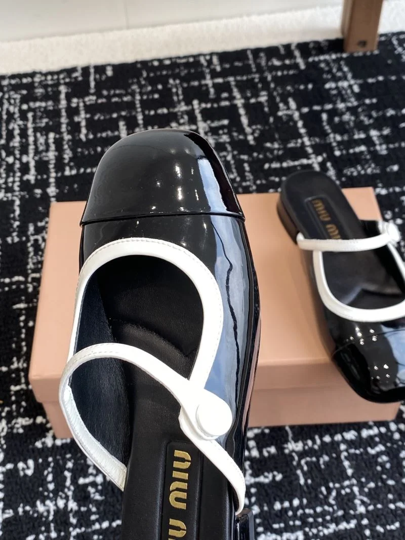 Miu Miu Sandals ZeroBulk 11660