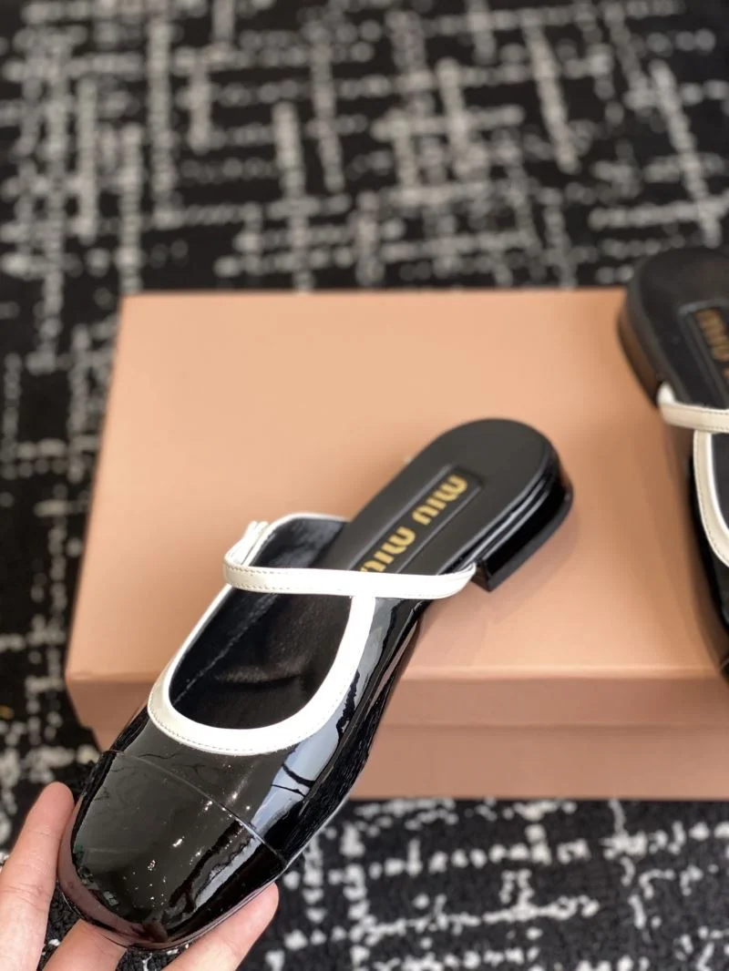 Miu Miu Sandals ZeroBulk 11660