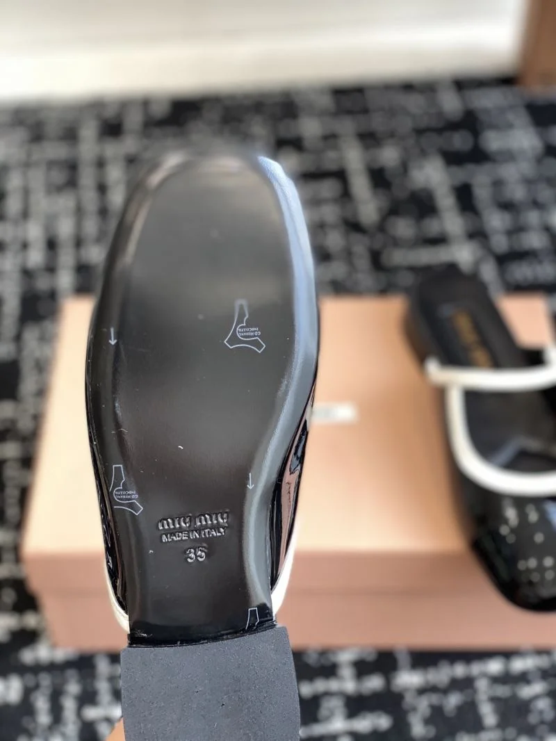 Miu Miu Sandals ZeroBulk 11660