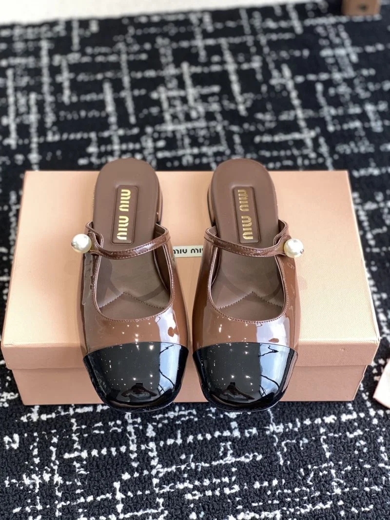 Miu Miu Sandals EasyMatch 11655