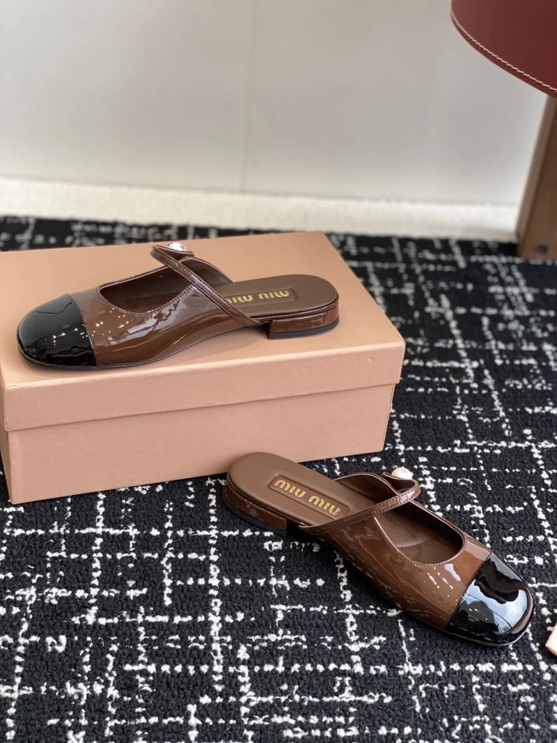 Miu Miu Sandals EasyMatch 11655